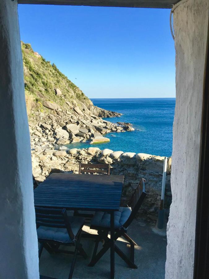 La Marina Tower Apartment With Private Sea View Terrace Vernazza Exteriör bild