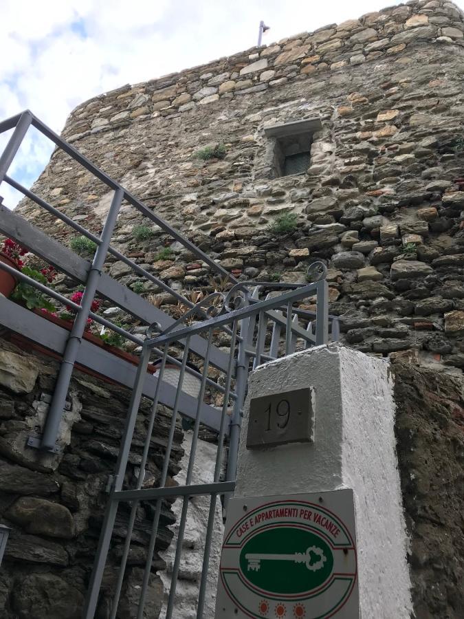 La Marina Tower Apartment With Private Sea View Terrace Vernazza Exteriör bild